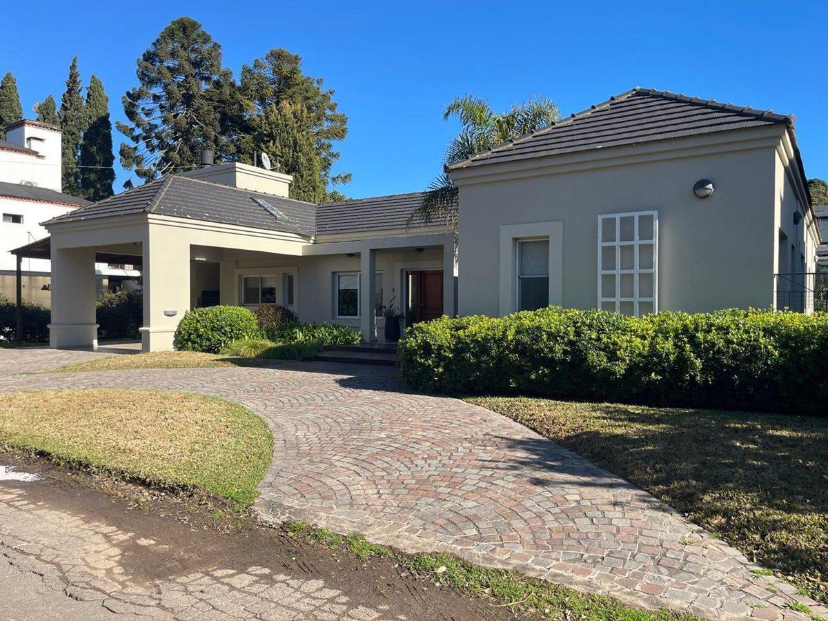 Foto de CASA 4 AMB COUNTRY CLUB PR LOMA VERDE- APT CREDITO, imagen 1