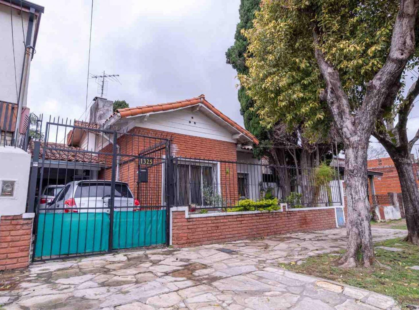 Foto de Casa de 4 amb en VENTA en Don Torcuato, imagen 2