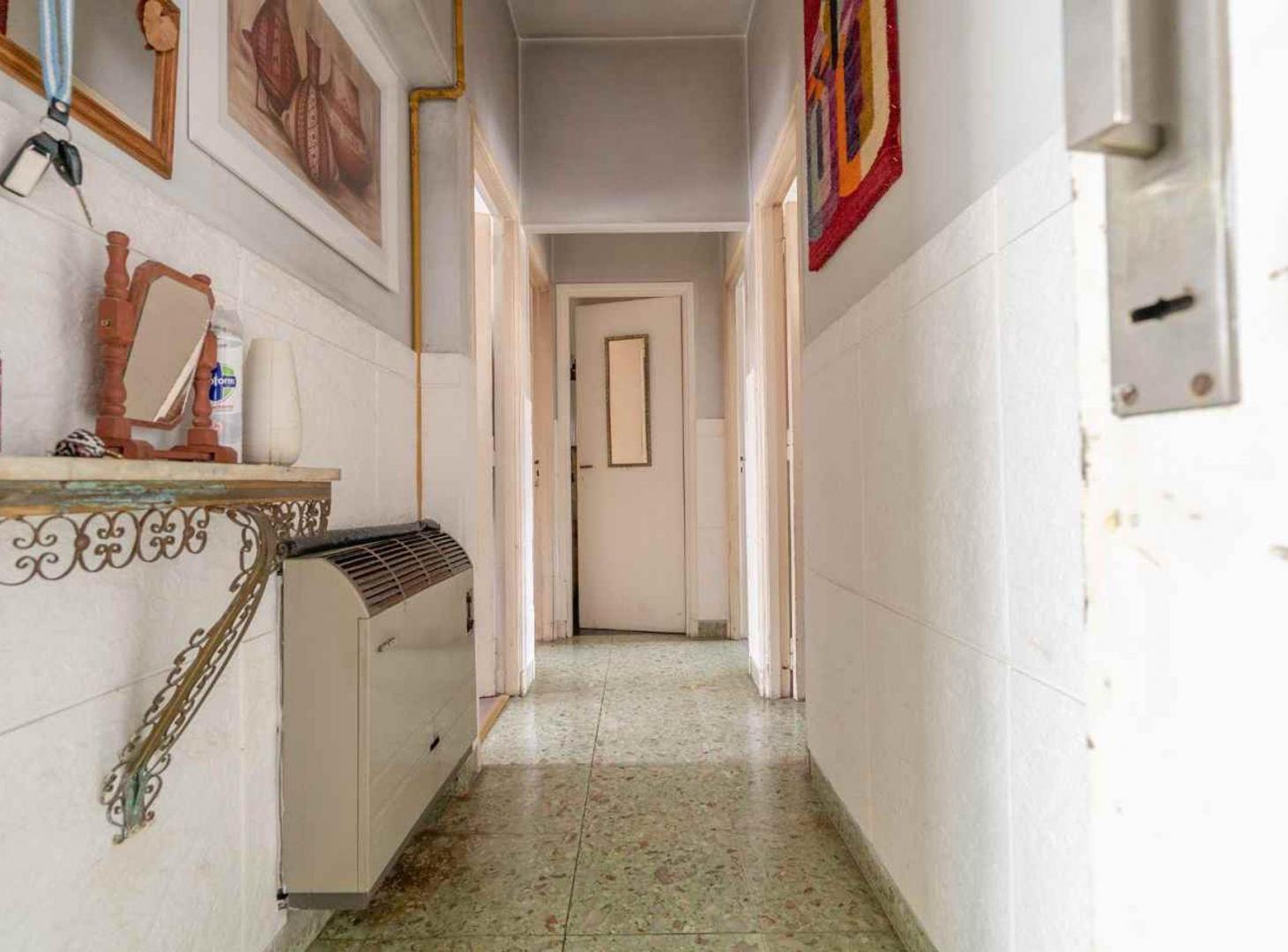 Foto de Casa de 4 amb en VENTA en Don Torcuato, imagen 5