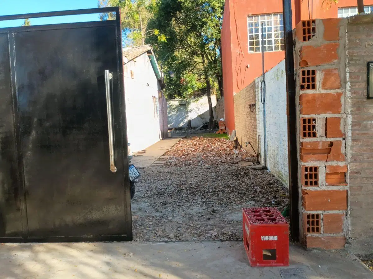 Terreno de 330 m2 en venta en Manuel B Gonnet 3