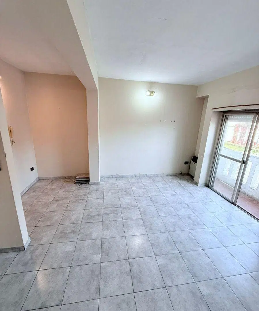 OPORTUNIDAD EN TOLOSA! Departamento de 1 dormitorio en venta 1