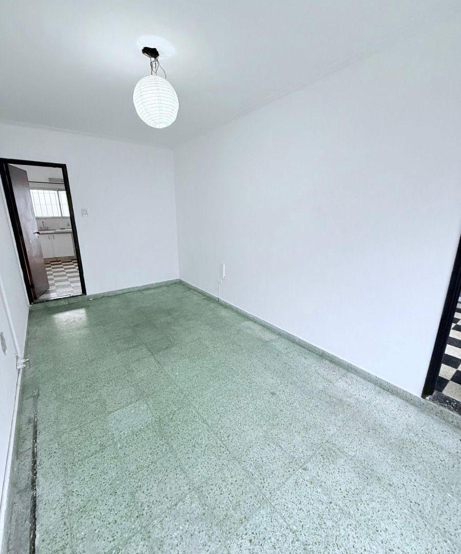 Foto de PH de 75 m² con 2 habitaciones en venta en La Plata, imagen 1