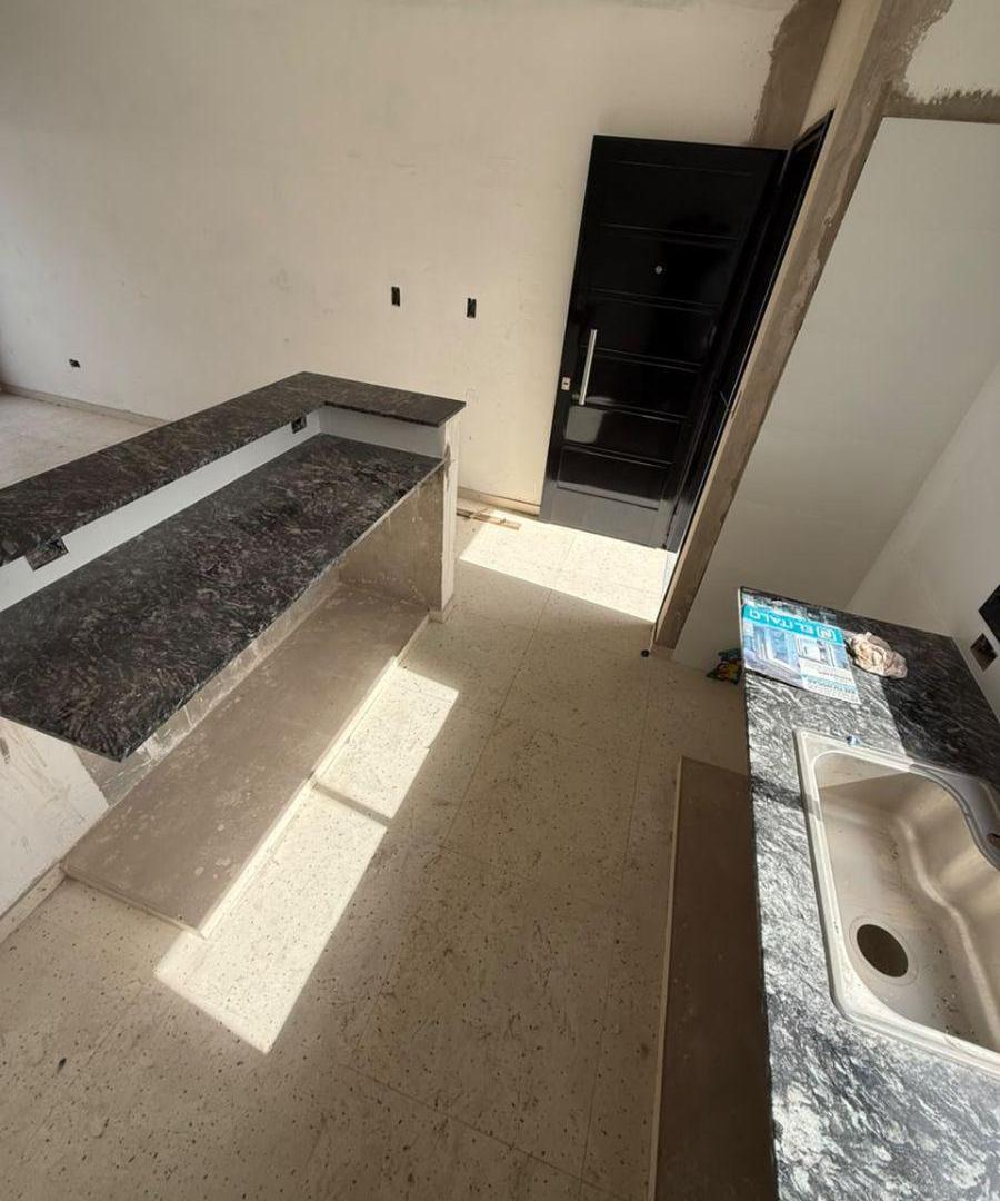 Foto de DUPLEX de 65 m² con 1 dormitorio en venta en Los Hornos, imagen 3