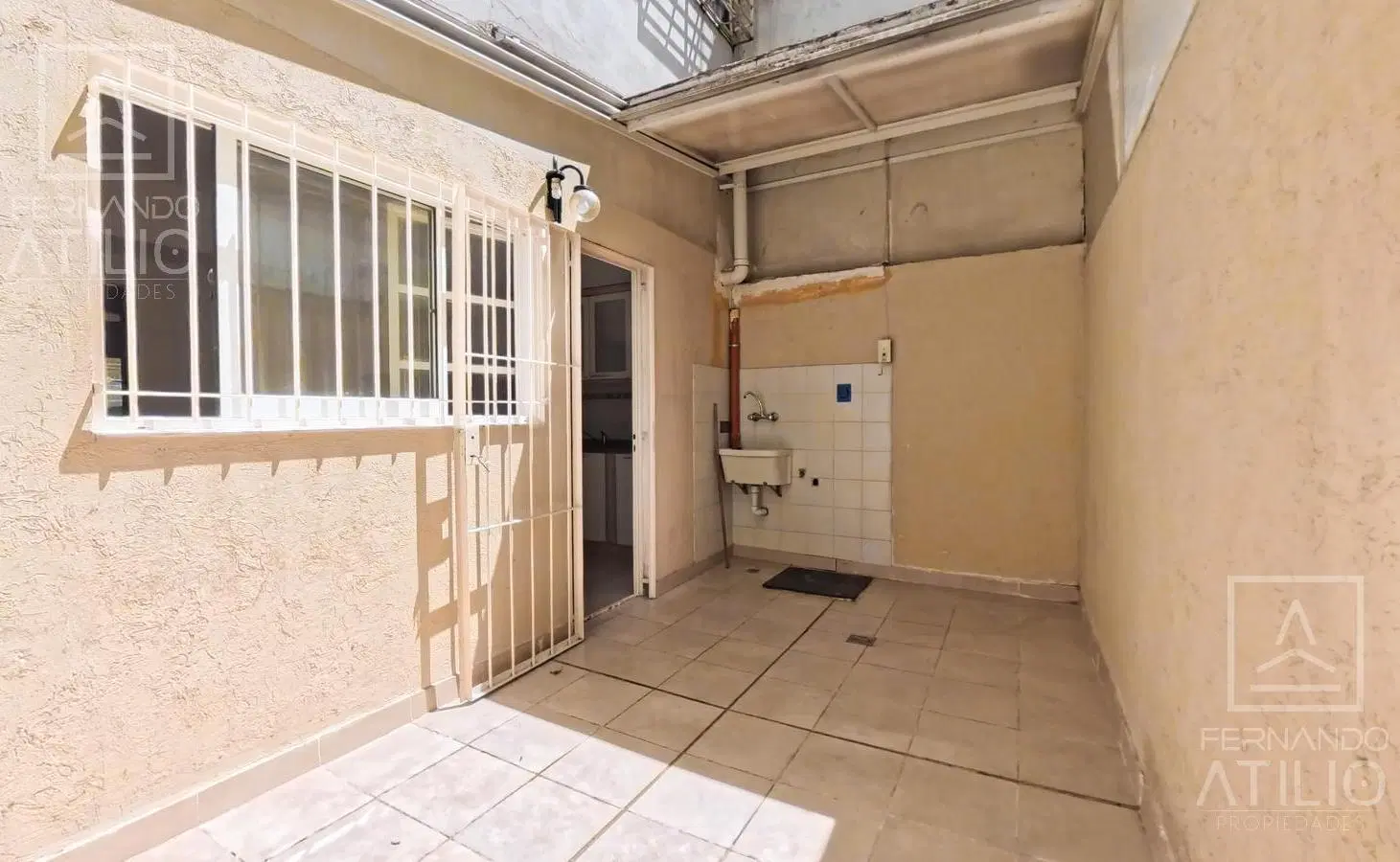 3 amb con balcón y patio 84 mts + cochera listo para habitar en Recoleta! 5