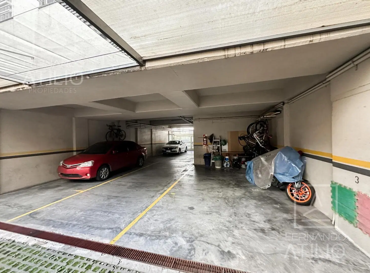 Piso exclusivo de 4 amb con cochera divino en Correa y Libertador 4