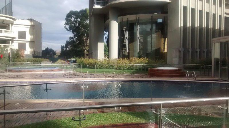 Venta Departamento 4 Ambientes Dos Cocheras Torre Mulieris Puerto Madero 2