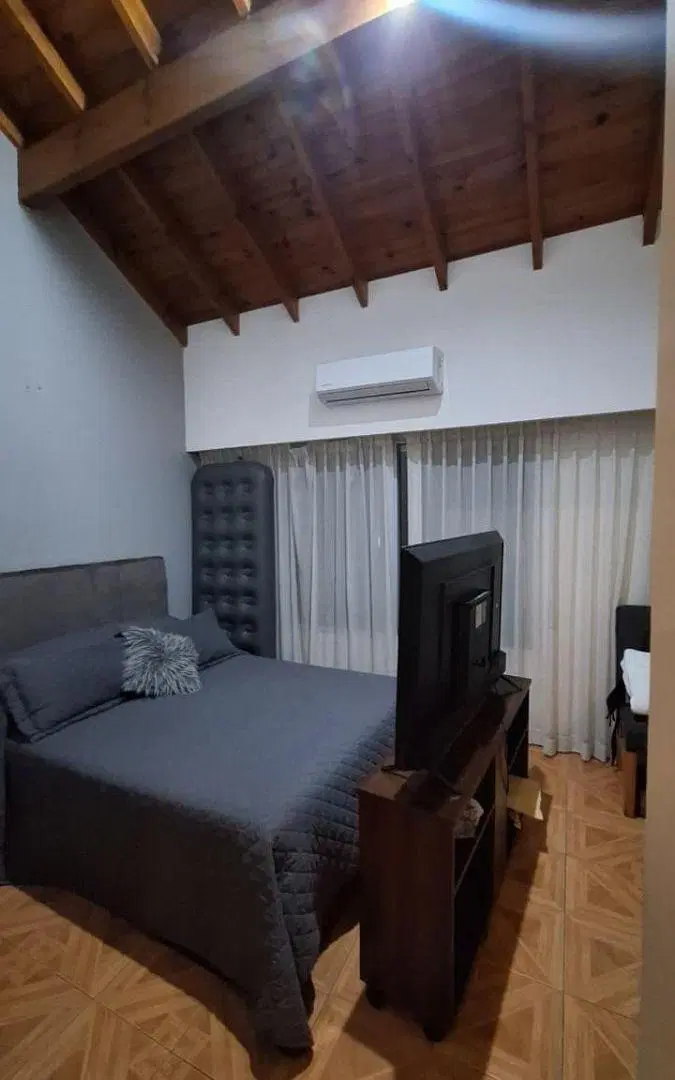 HERMOSO DEPARTAMENTO DE 2 AMB EN EL CORAZON DE VILLA DEVOTO.. IMPECABLE AL FRENTE Y SIN EXPENSAS!!!! 4