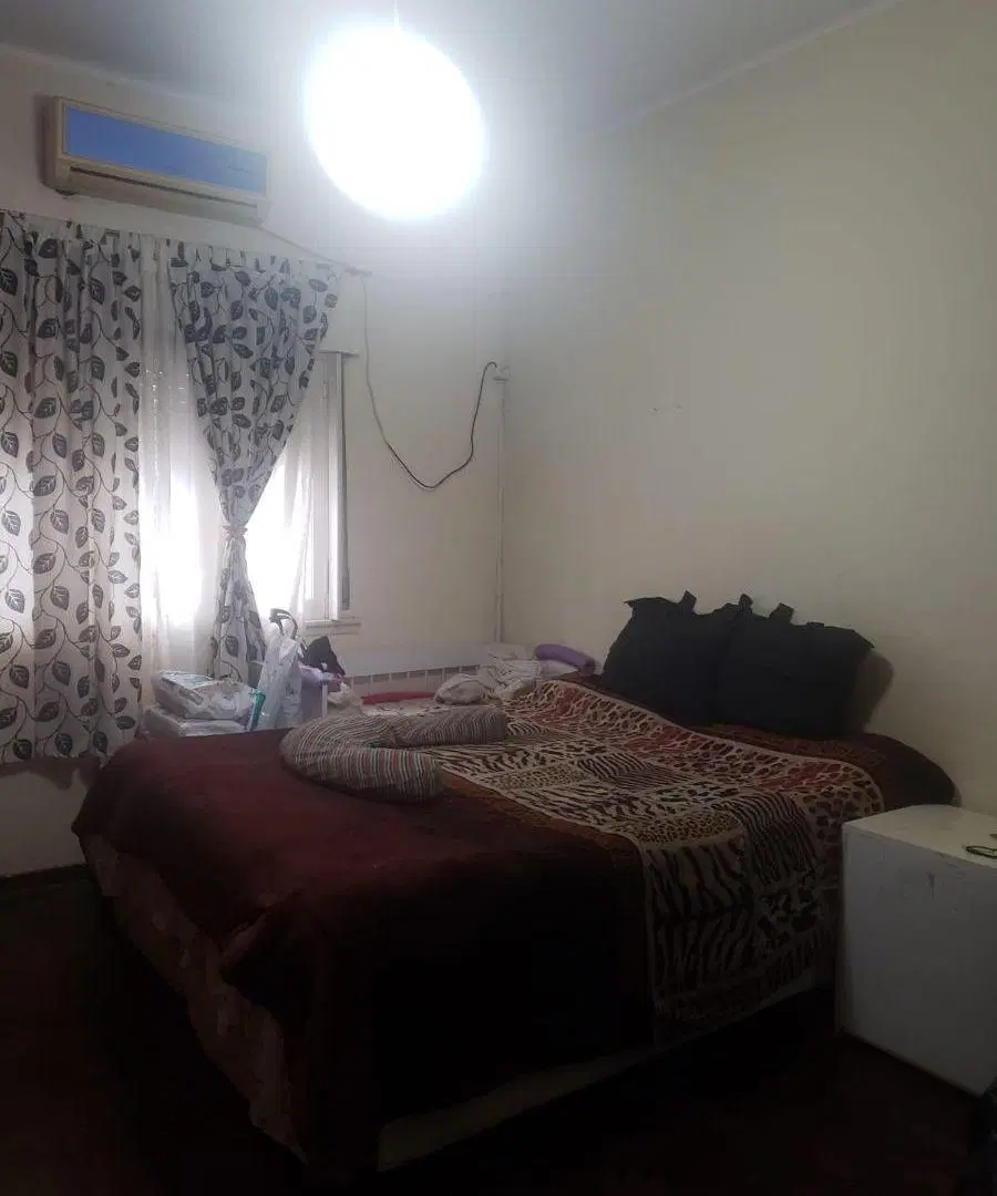 Casa en alquiler en Liniers con parque y quincho 5