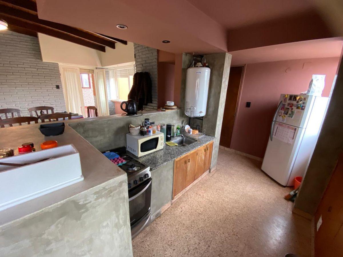 Foto de DEPARTAMENTO PH EN VENTA EN SAN CARLOS DE 4 DORMITORIOS, imagen 4