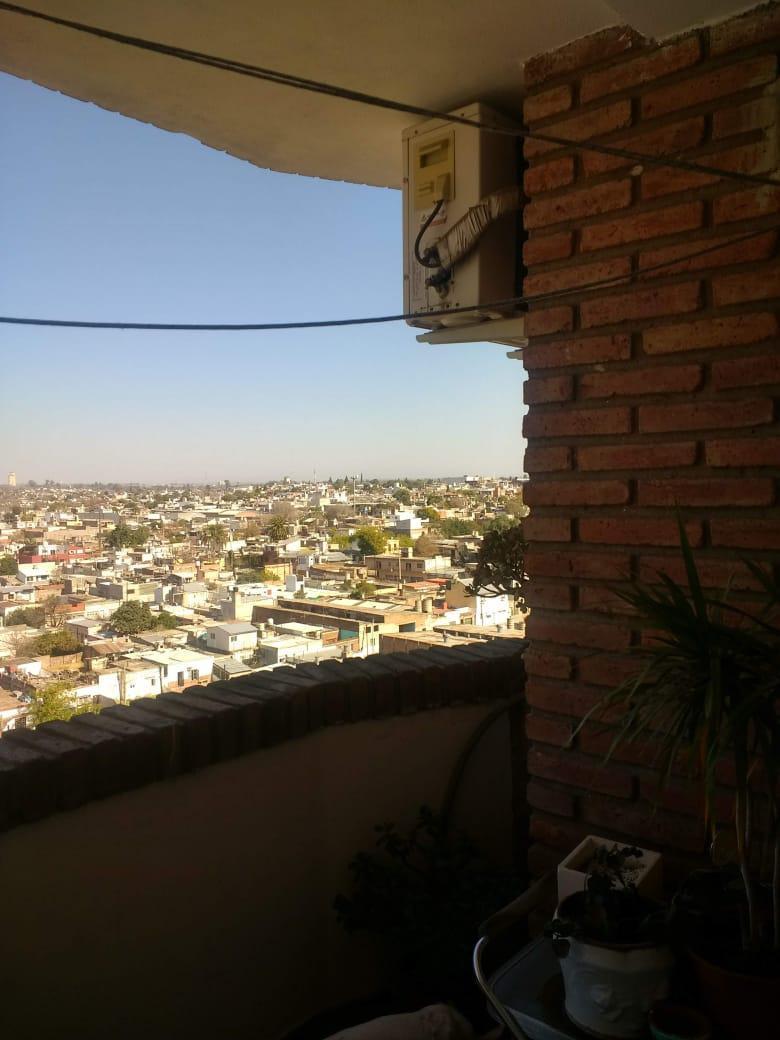 Venta Departamento 3 Dorm. con Balcon Av Pueyrredon 700 Guemes 4