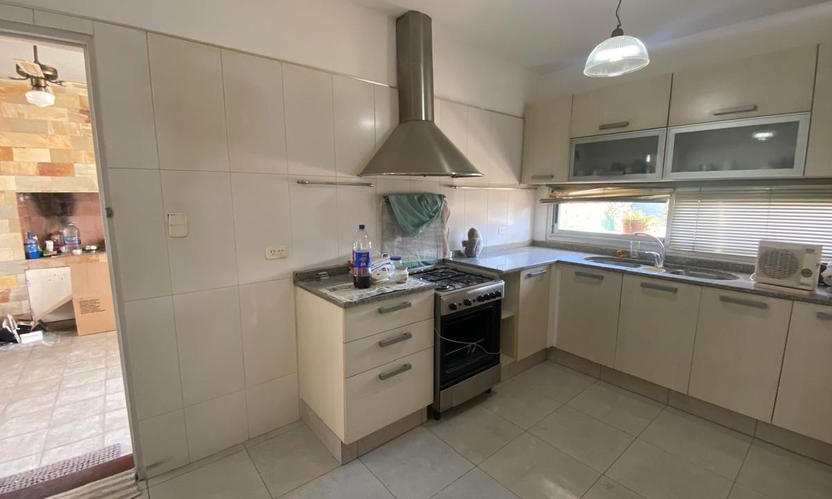 Casa 3 Dorm., Patio, Pileta. Jardin Claret. (Housing Los Tilos). Barrio Cerrado. Zona Norte. 1