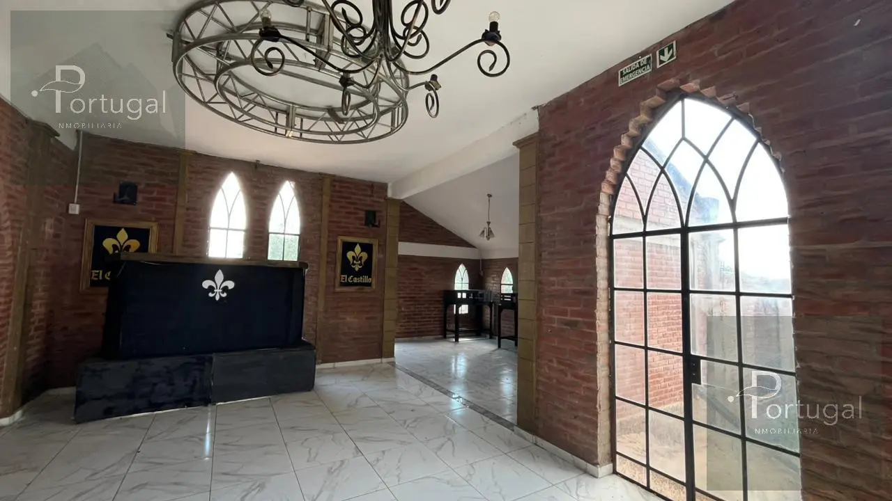 Castillo para Eventos - Gastronómico - Comercial - 400 mts2 cub - 12.000 mts2 terreno 3
