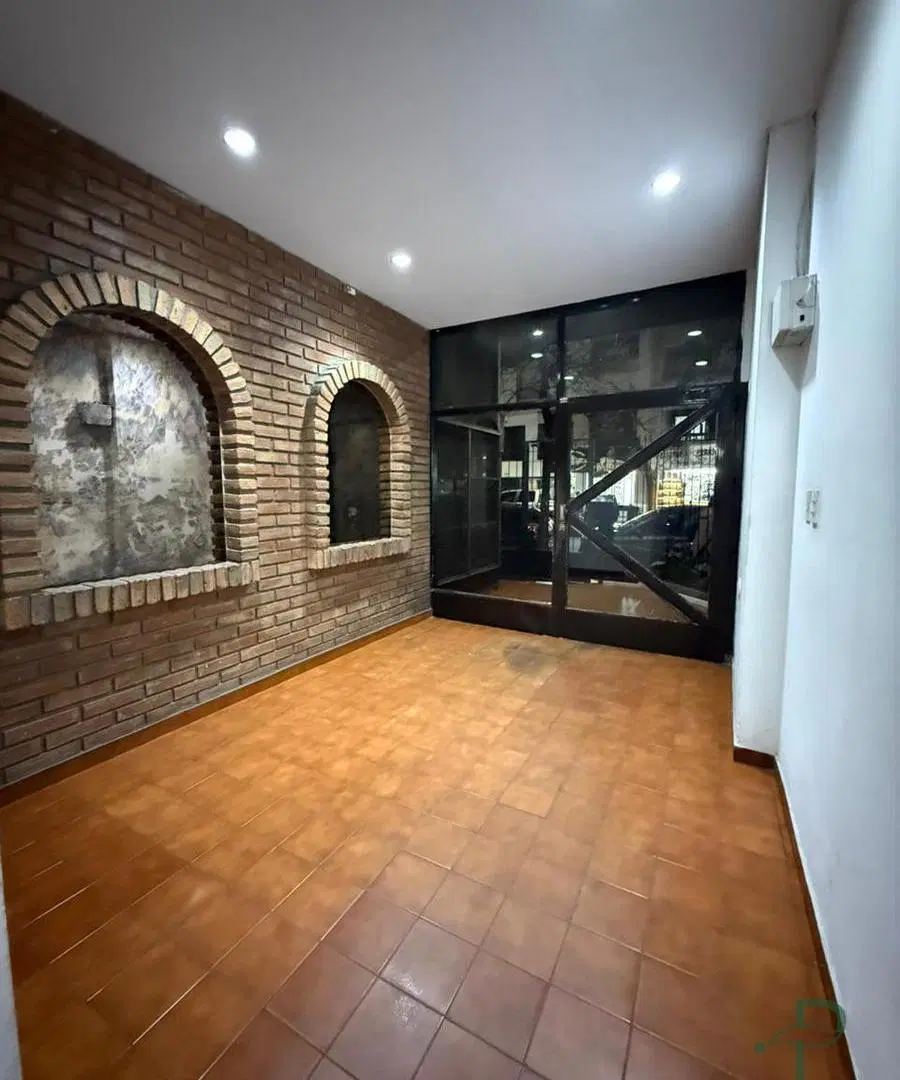 Departamento en planta baja con 2 patios cocina separada 2