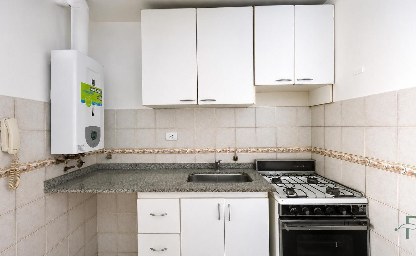 Foto de Entre Rios 500 - 1 dorm con balcón - Excelente Estado, imagen 2
