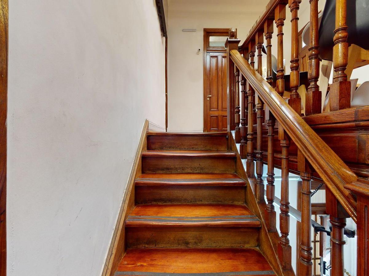 Casona en Venta en El Barrio de Flores 5
