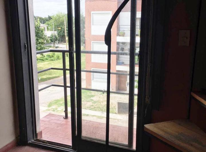 58 entre 141 y 142, Los Hornos - Departamento en ALQUILER 2