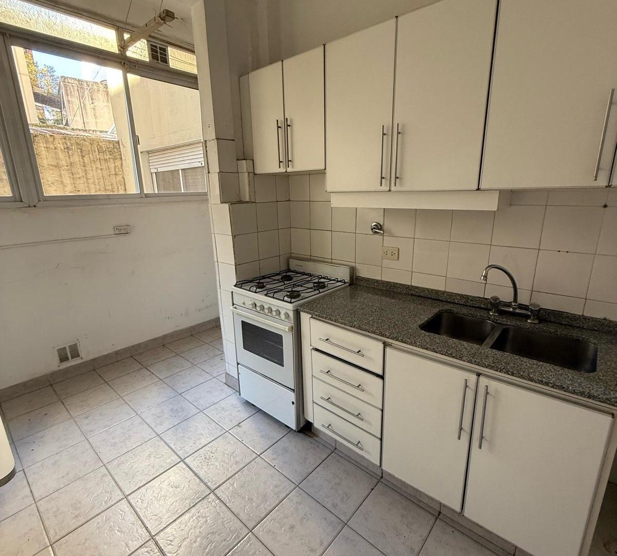 DEPARTAMENTO EN ALQUILER 3 AMBIENTES RECOLETA BUENOS AIRES