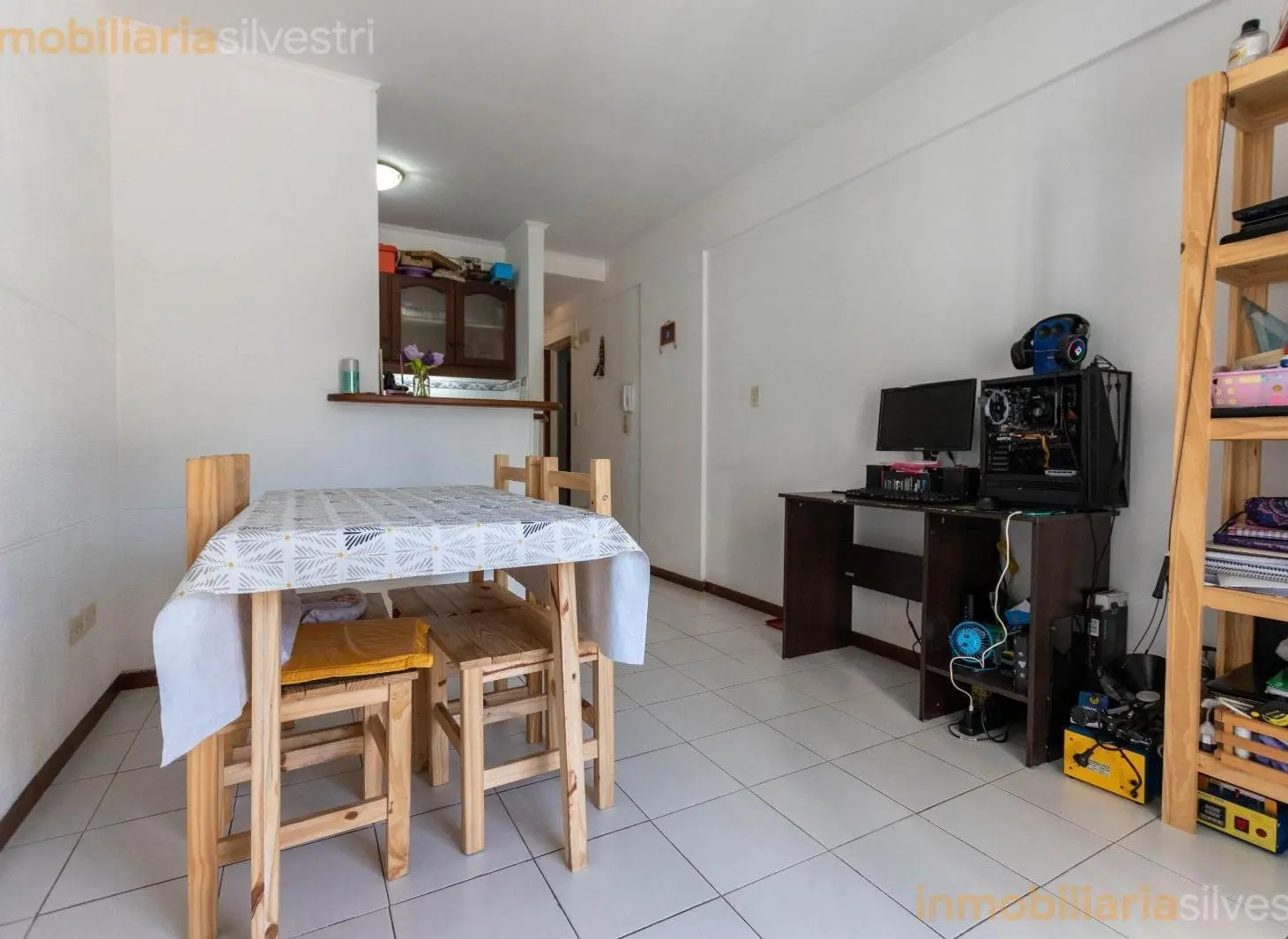 5 entre 44 y 45 La Plata - Departamento de un Dormitorio en ALQUILER 1