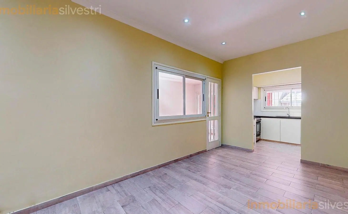 125 entre 6 y 6E (63 y 64) Berisso-Casa de dos dormitorios y piscina en VENTA 5