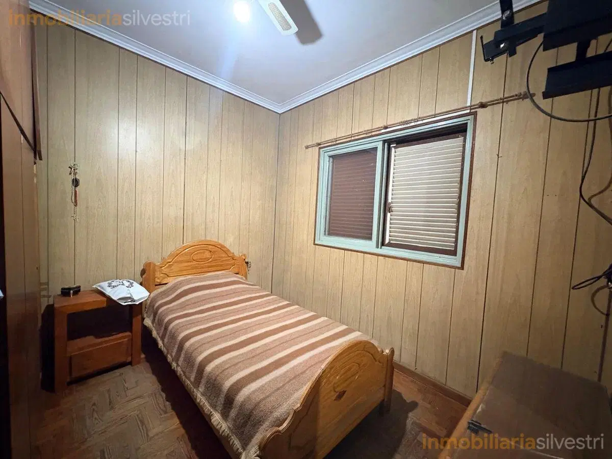 27 entre 76 y 77 La Plata - Casa de 3 Dormitorios mas Departamento de 2 Dormitorios en VENTA 3