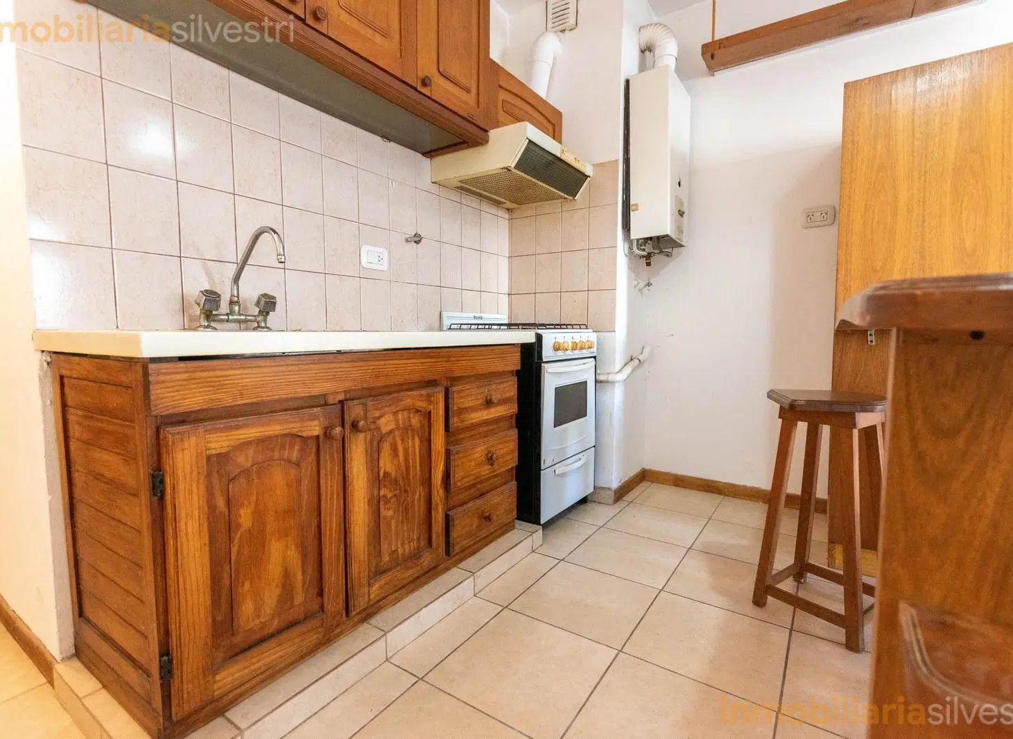 46 entre 14 y 15 La Plata - Departamento de un dormitorio con balcón al frente en VENTA 4