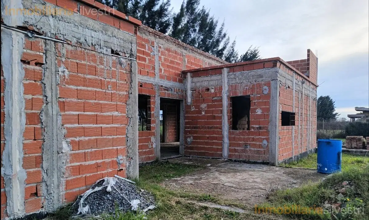 166 entre 71 y 72, La Plata - Casa a terminar de construir en VENTA 4