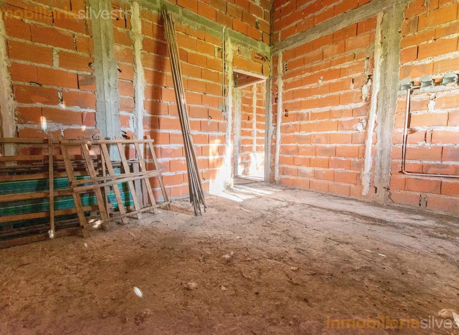 166 entre 71 y 72, La Plata - Casa a terminar de construir en VENTA 5
