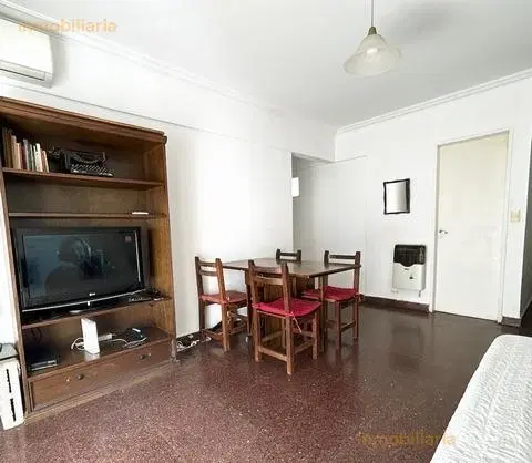 DEPARTAMENTO 3 AMBIENTES EN ALQUILER COGHLAN 1