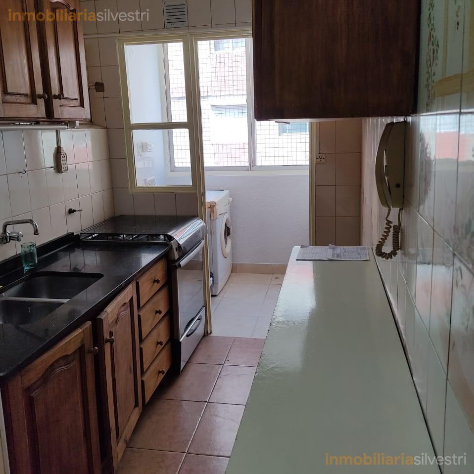 Foto de DEPARTAMENTO EN ALQUILER 4 AMBIENTES CABALLITO BUENOS AIRES, imagen 2