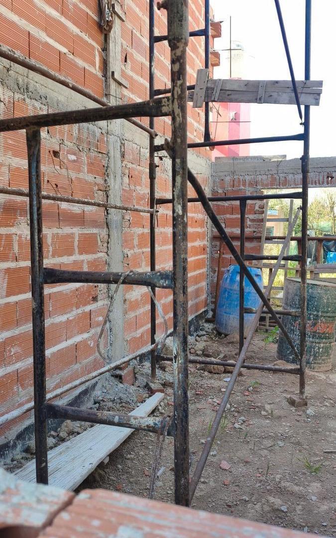 Foto de 13 entre 659 y 660 Parque Sicardi, La Plata - LOTE con construccion a, imagen 2