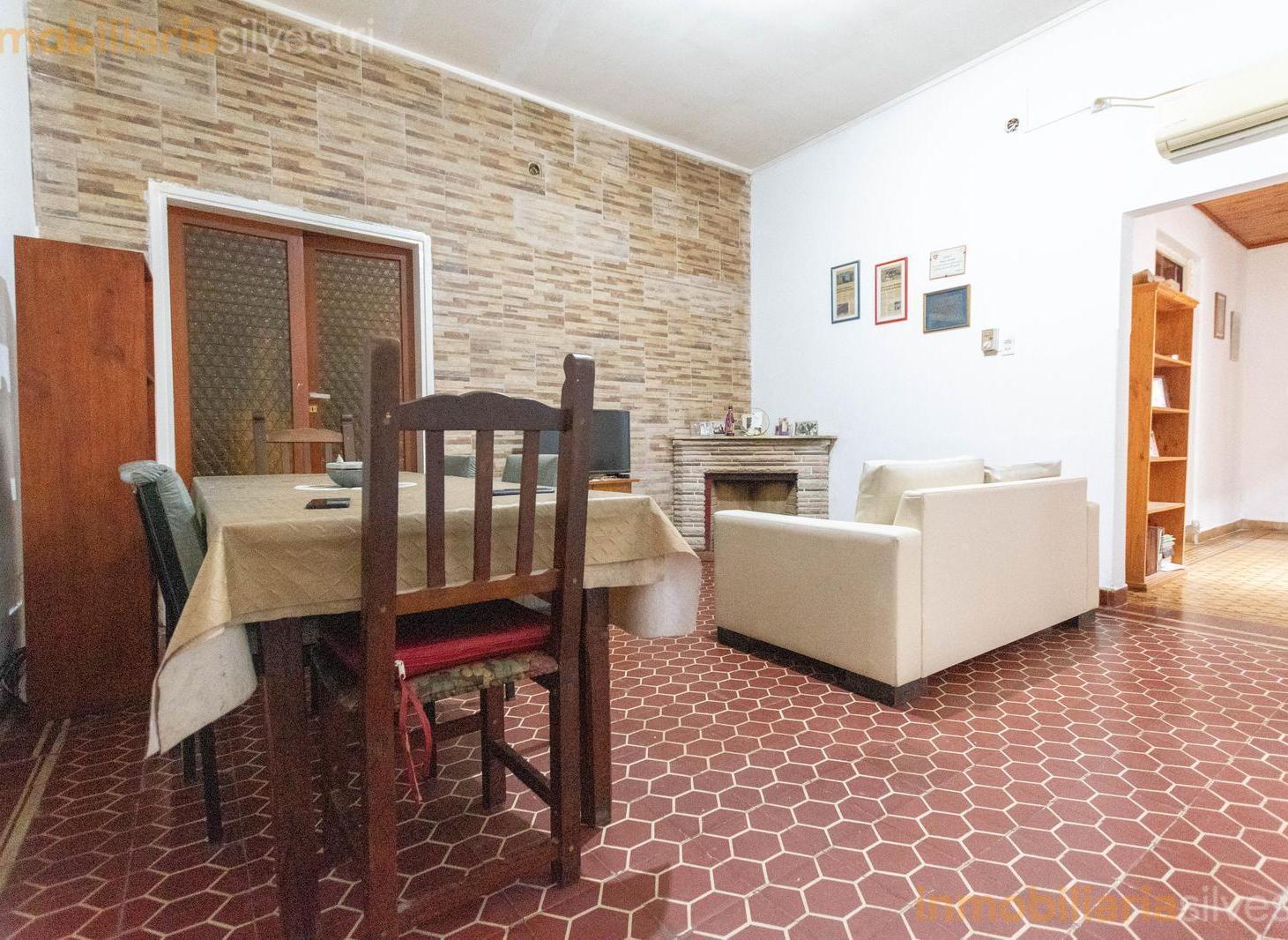 Foto de 5 entre 521 y 522 Tolosa, La Plata - Casa de dos dormitorios mas, imagen 4