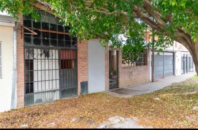 Foto de 5 entre 521 y 522 Tolosa, La Plata - Casa de dos dormitorios mas, imagen 2