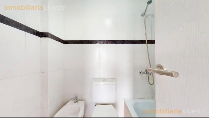 Foto de 1 esquina 37 La Plata - Monoambiente en VENTA, imagen 2