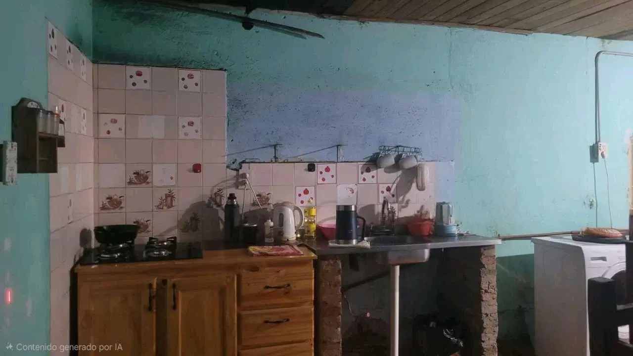 Casa a reciclar en Barranqueras 5