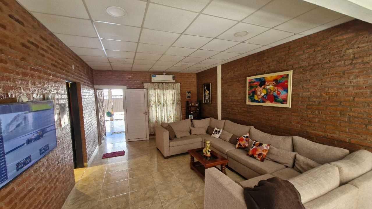Foto de Venta casa en Fontana, imagen 1