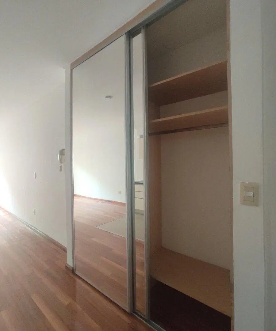 Oportunidad Sobre Av Pedro Goyena, Frente Balcon Cochera Fija Luminoso Apto Profesional 4