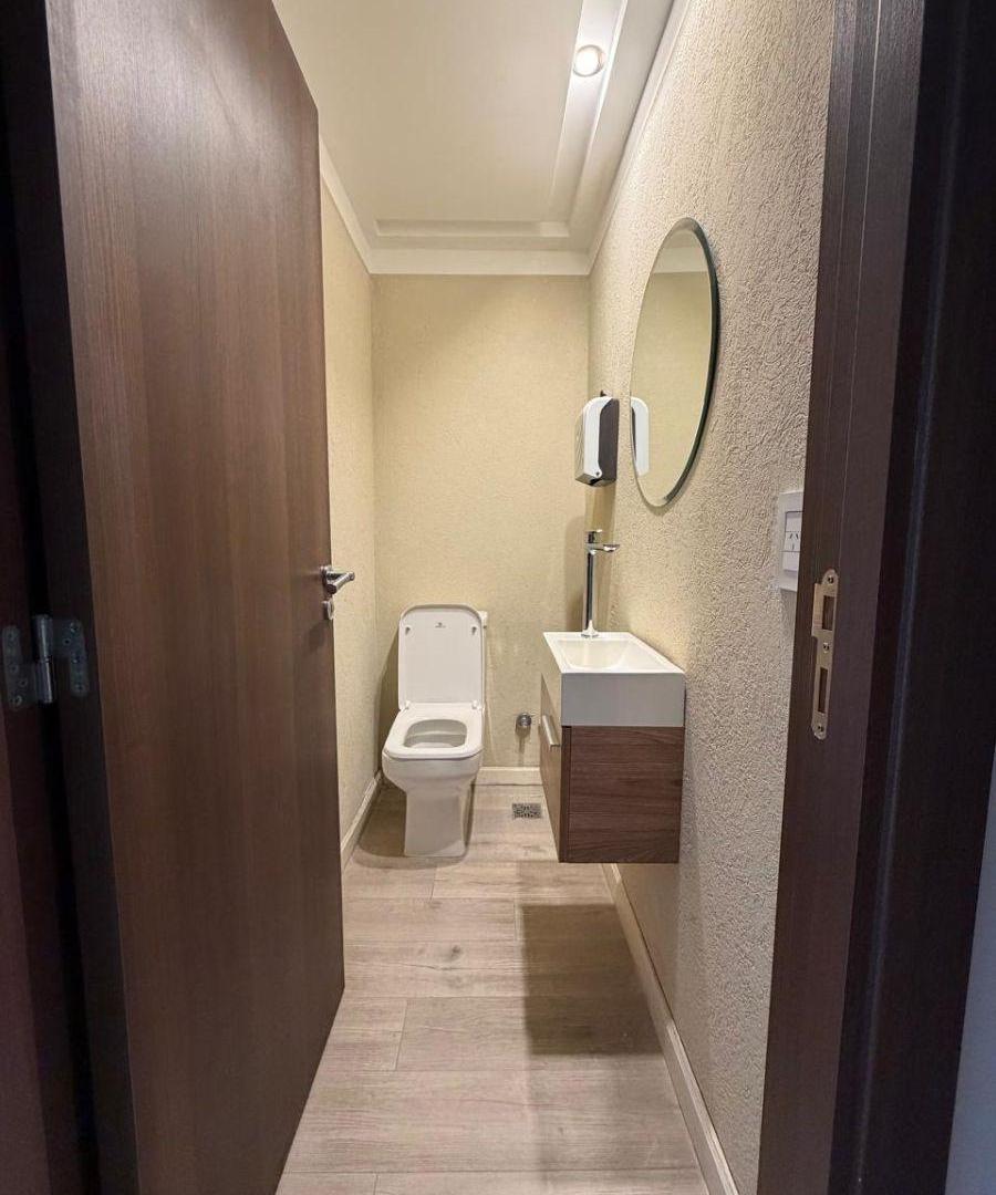 Foto de PISO ÚNICO! DOS BAÑOS DOS TOILETTE DOS BALCONES SUPER LUMINOSO!, imagen 4