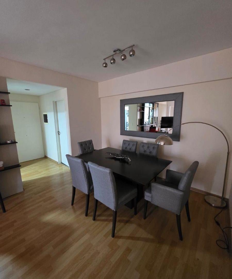 Foto de SOBRE AV. PEDRO GOYENA EXCELENTE 4 AMB CON O SIN MUEBLES SUPER CATEGORÍA, imagen 4