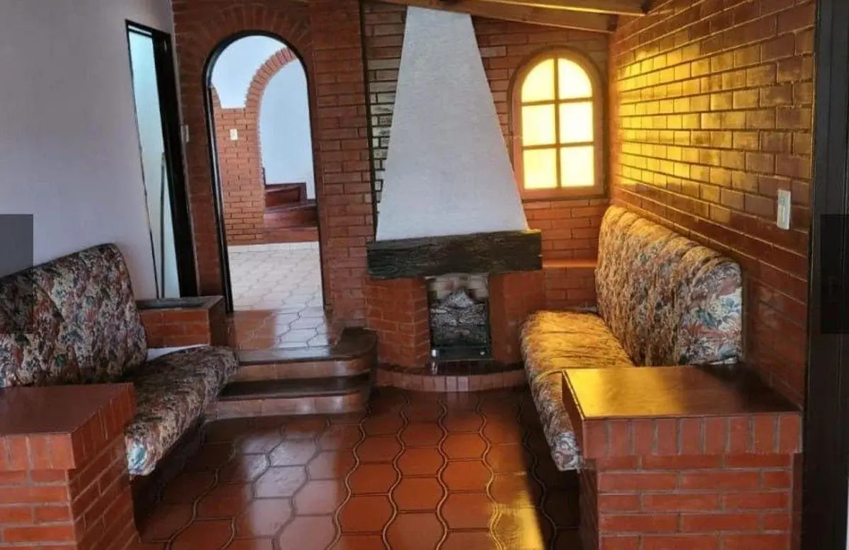 Alquiler con opción a venta- Triplex 5 Ambientes en Haedo – Cochera, Terraza y Quincho 3
