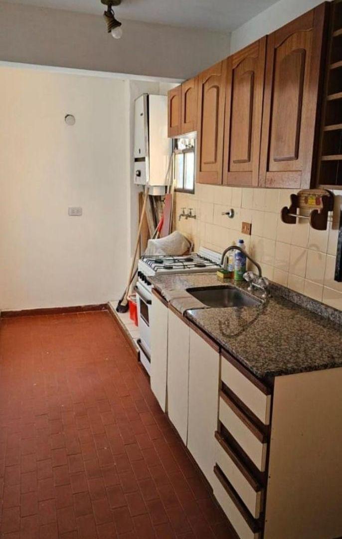 ALQUILER 2 AMBIENTES CON BALCÓN – PIÑEYRO