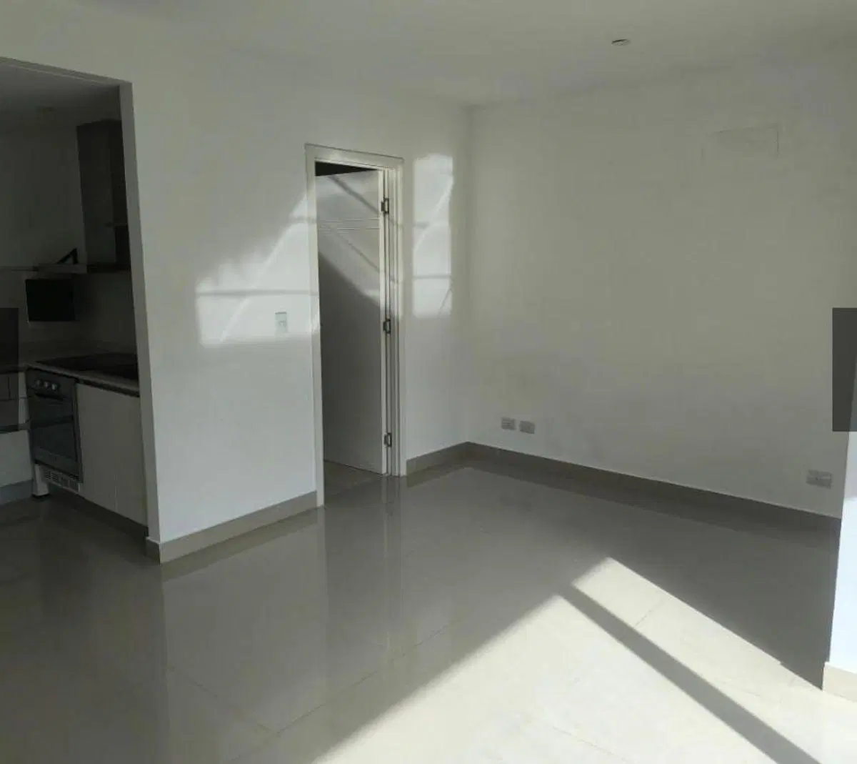 Monoambiente en alquiler – Complejo Vilanova, Haedo 4