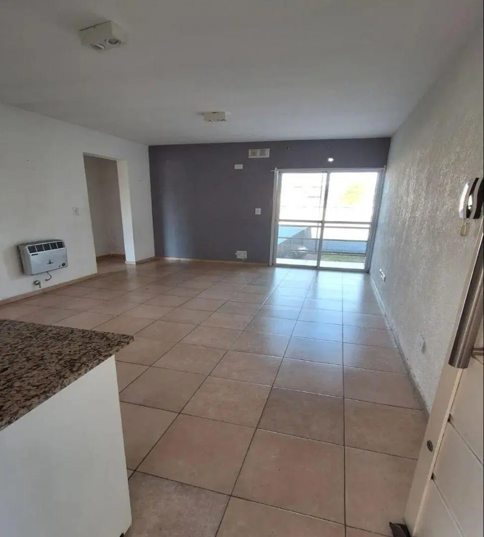 ALQUILER DEPARTAMENTO 2 AMBIENTES CON COCHERA EN MORÓN – ANTONIO ABERASTAIN 300 3
