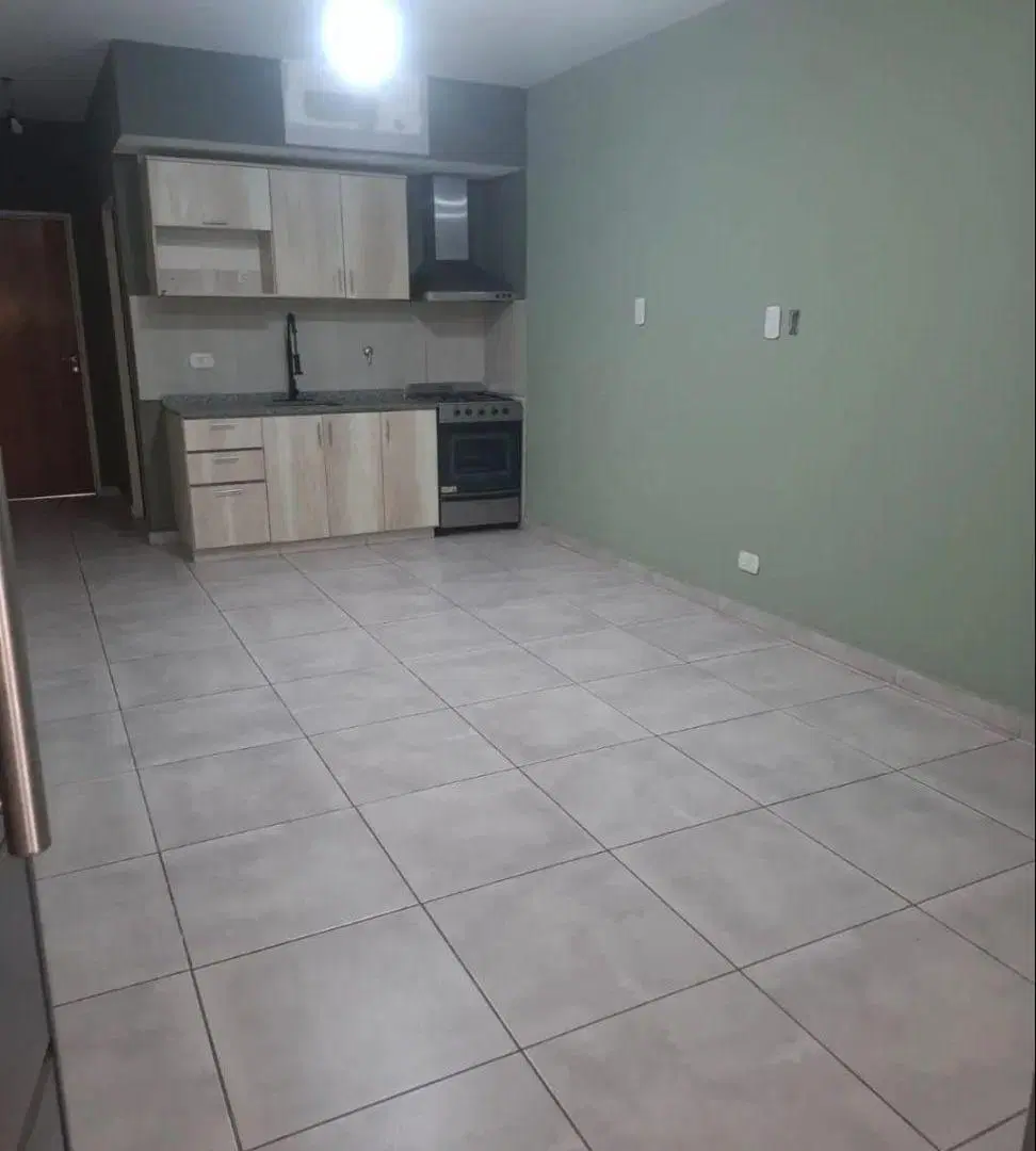 Departamento 2 Ambientes con Patio y Parrilla – Villa Luzuriaga 2