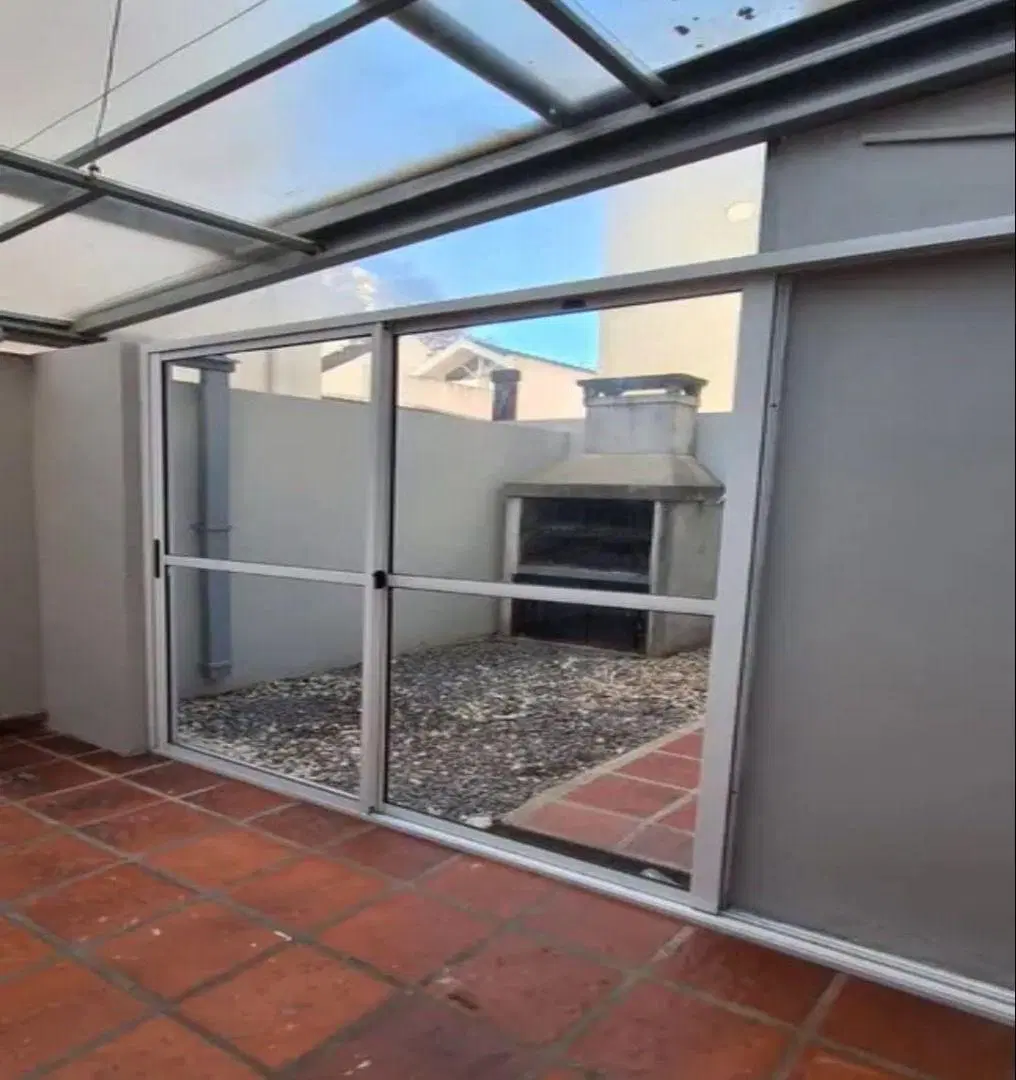 Alquiler – Departamento 2 ambientes con patio y parrilla en Villa Sarmiento 3