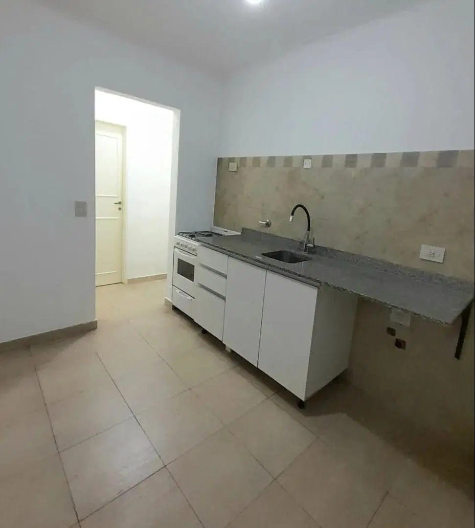 Villa Sarmiento – Lacroze 648 | Alquiler 3
