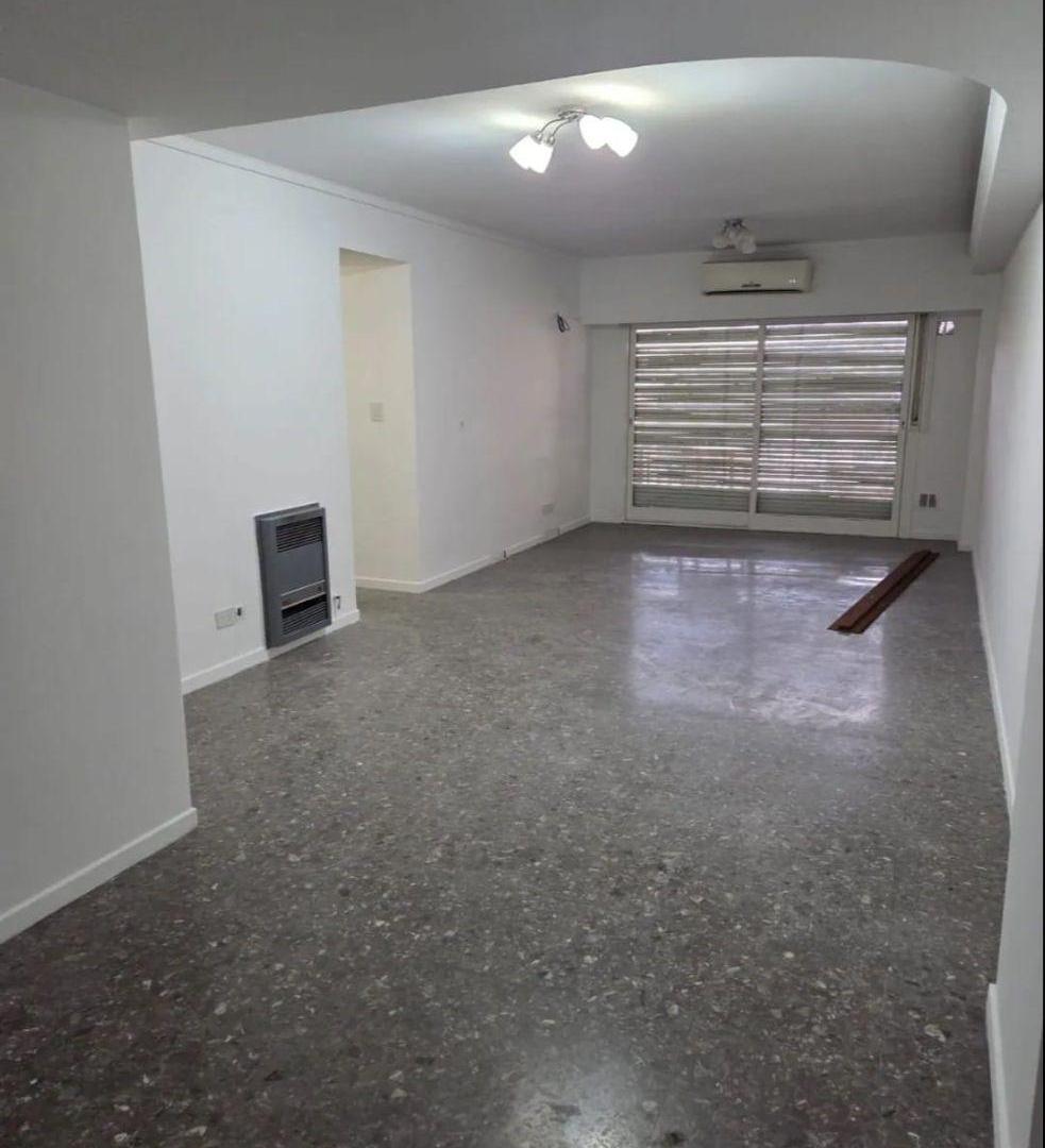 Foto de Alquiler – Departamento 5 ambientes en Ramos Mejía, imagen 3