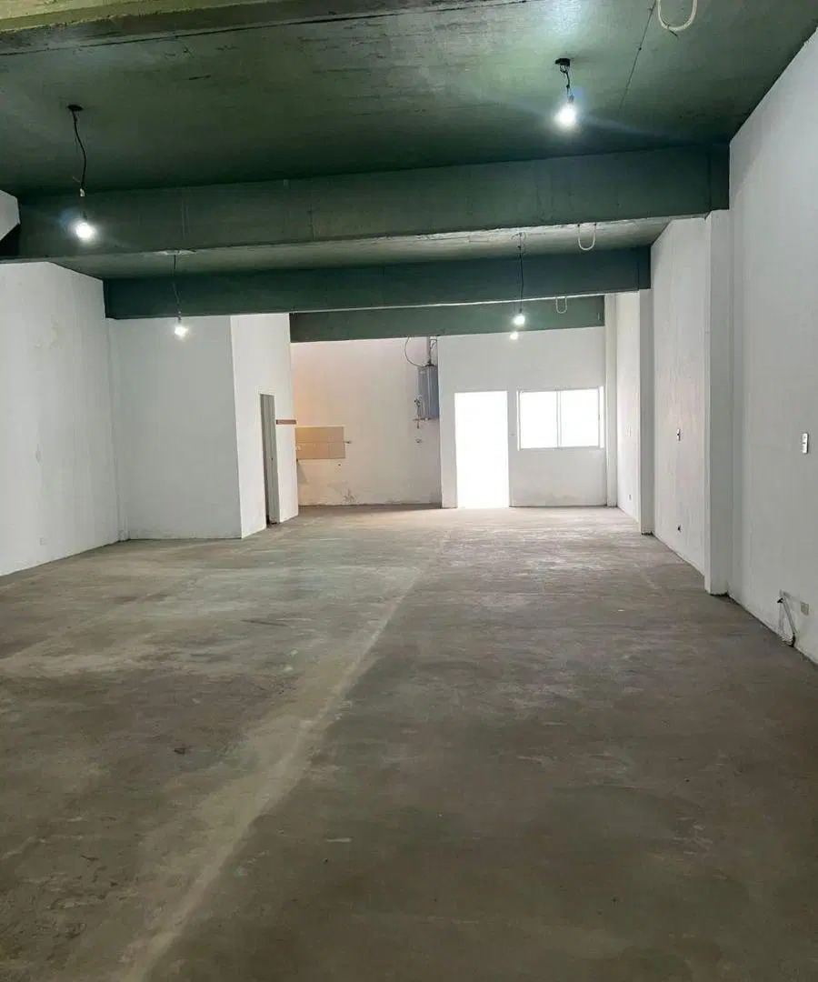 Local / Depósito en Alquiler – Saavedra 3837, Ciudadela 4