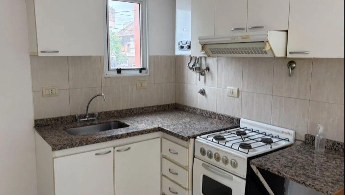 Foto de Departamento 2 ambientes con cochera – Ramos Mejía, imagen 1