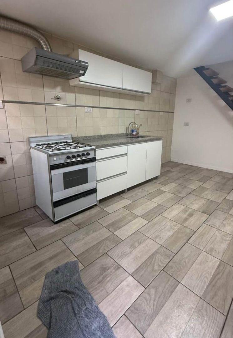 Foto de ALQUILER – DUPLEX 2 AMBIENTES EN VILLA SARMIENTO- SIN EXPENSAS, imagen 5