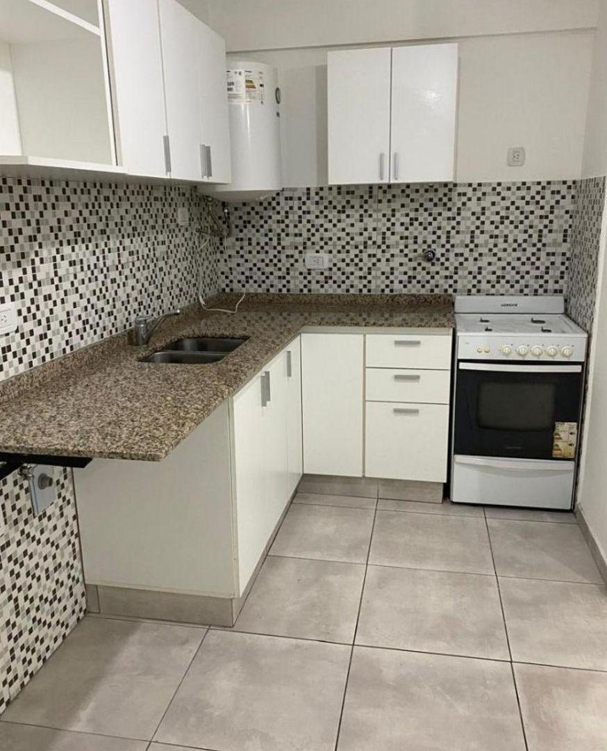 Foto de Departamento 2 Ambientes en Alquiler – Morón, imagen 2